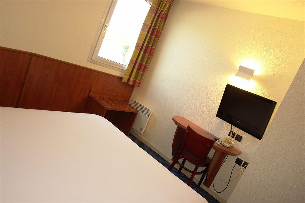 Brit Hotel Orleans St Jean De Braye - L'Antares Saint Jean de Braye Bagian luar foto