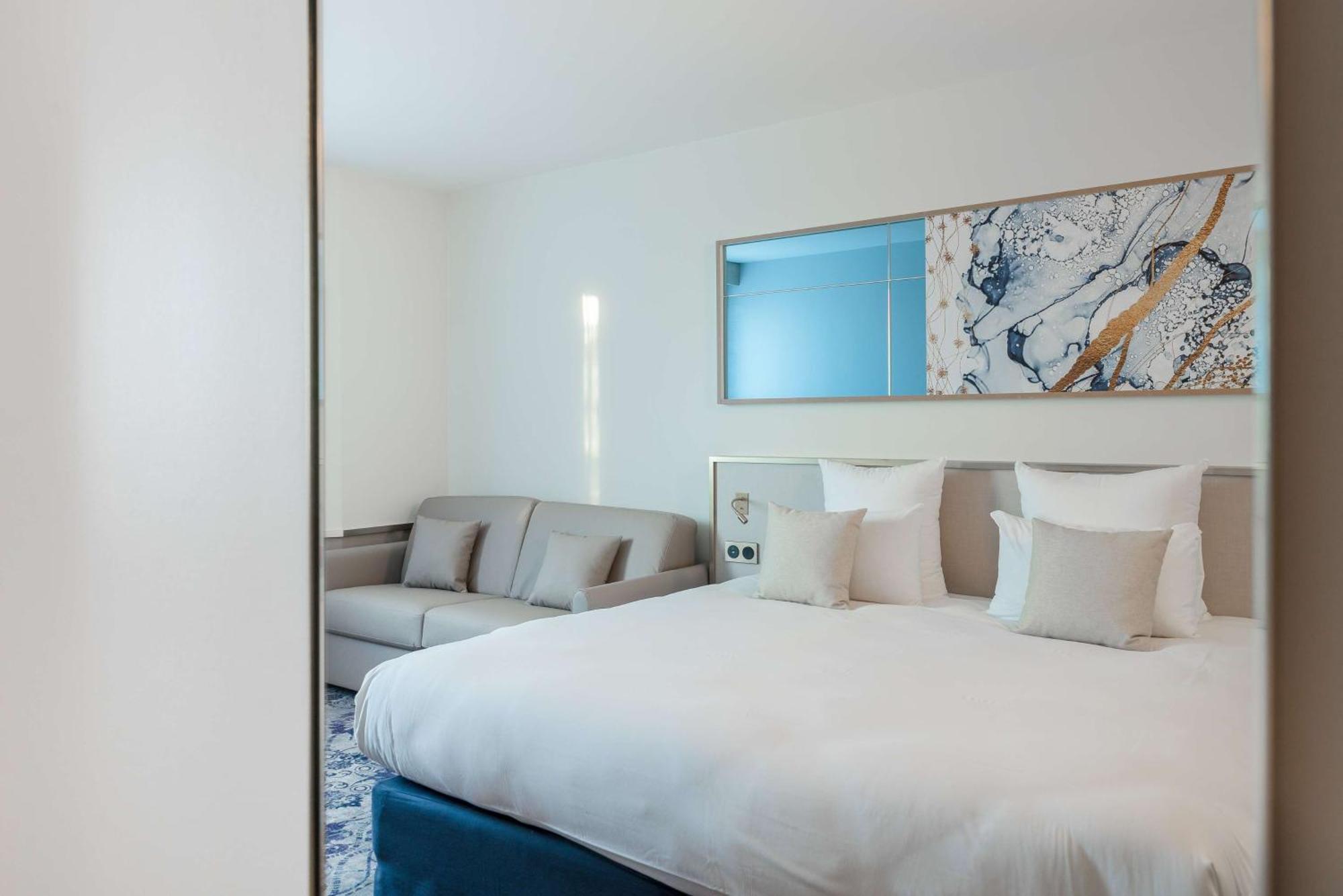 Brit Hotel Orleans St Jean De Braye - L'Antares Saint Jean de Braye Bagian luar foto