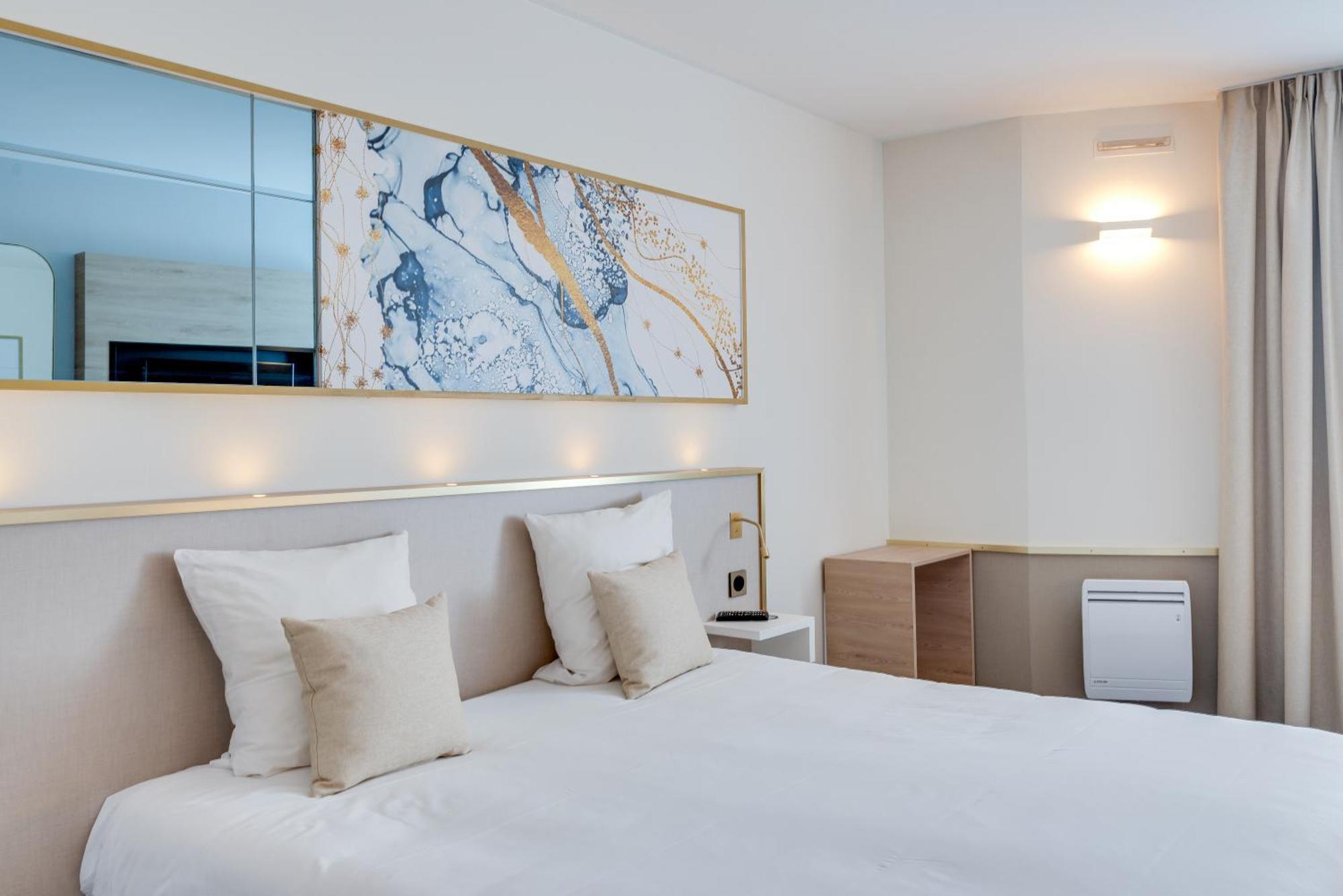 Brit Hotel Orleans St Jean De Braye - L'Antares Saint Jean de Braye Bagian luar foto