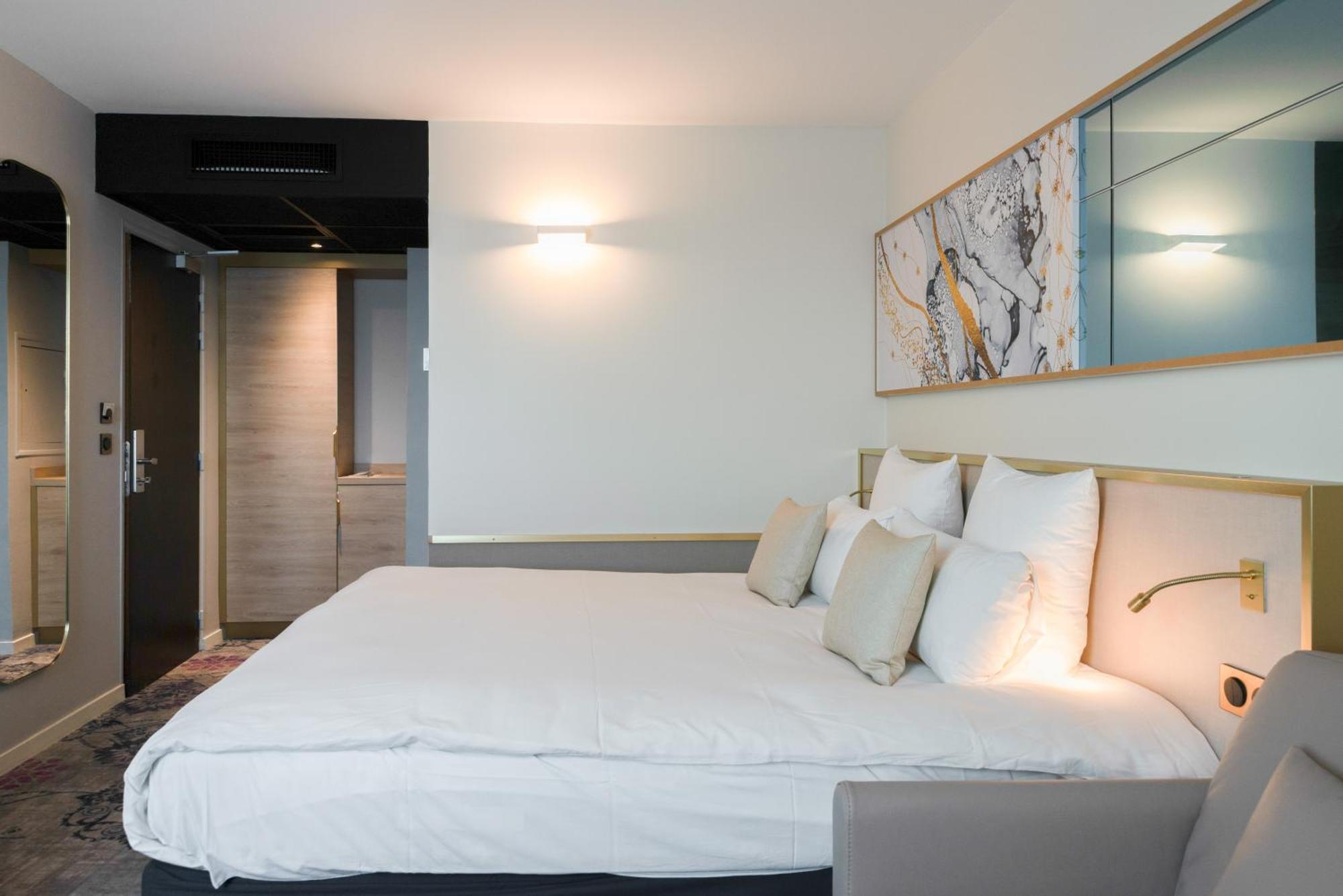 Brit Hotel Orleans St Jean De Braye - L'Antares Saint Jean de Braye Bagian luar foto