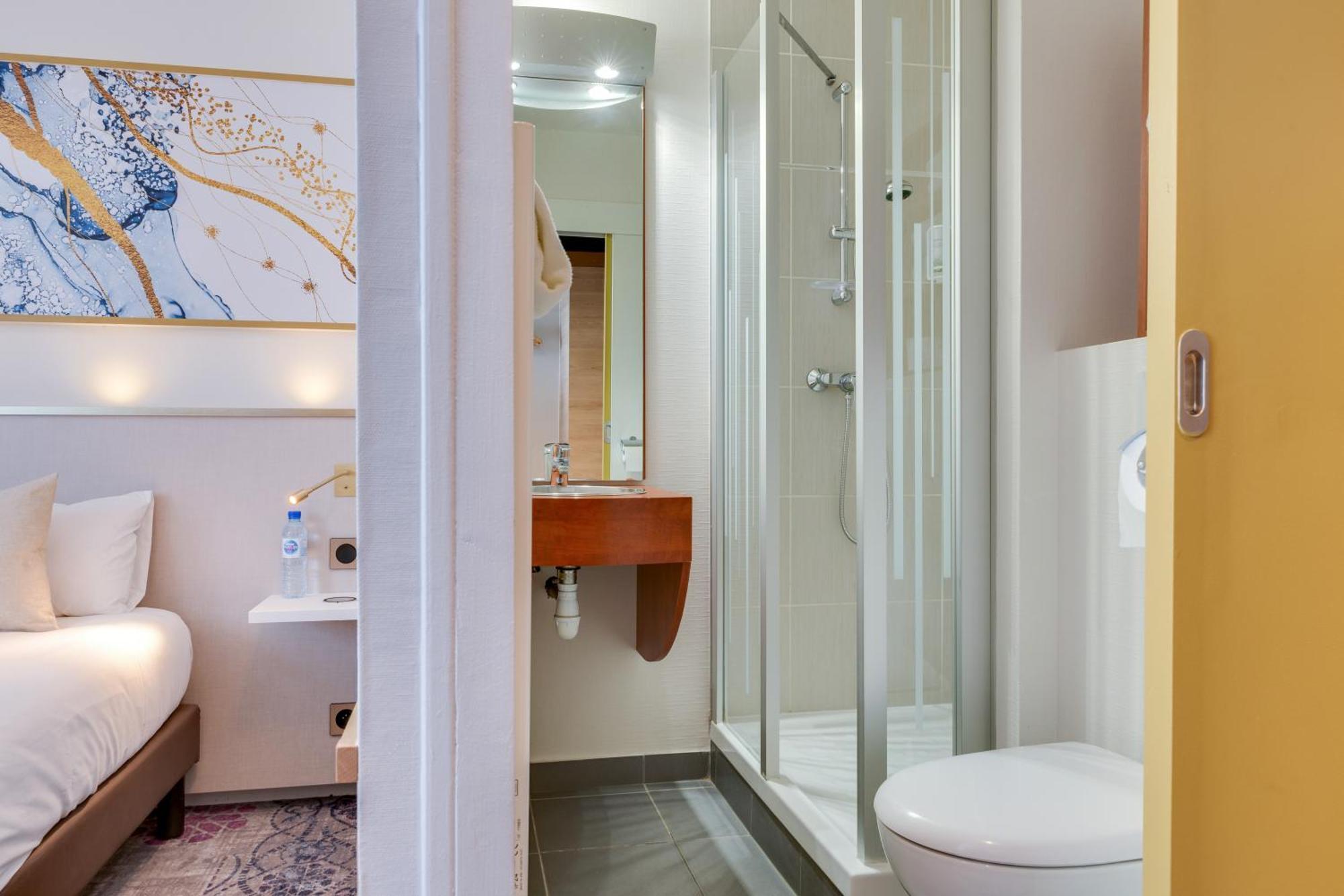 Brit Hotel Orleans St Jean De Braye - L'Antares Saint Jean de Braye Bagian luar foto