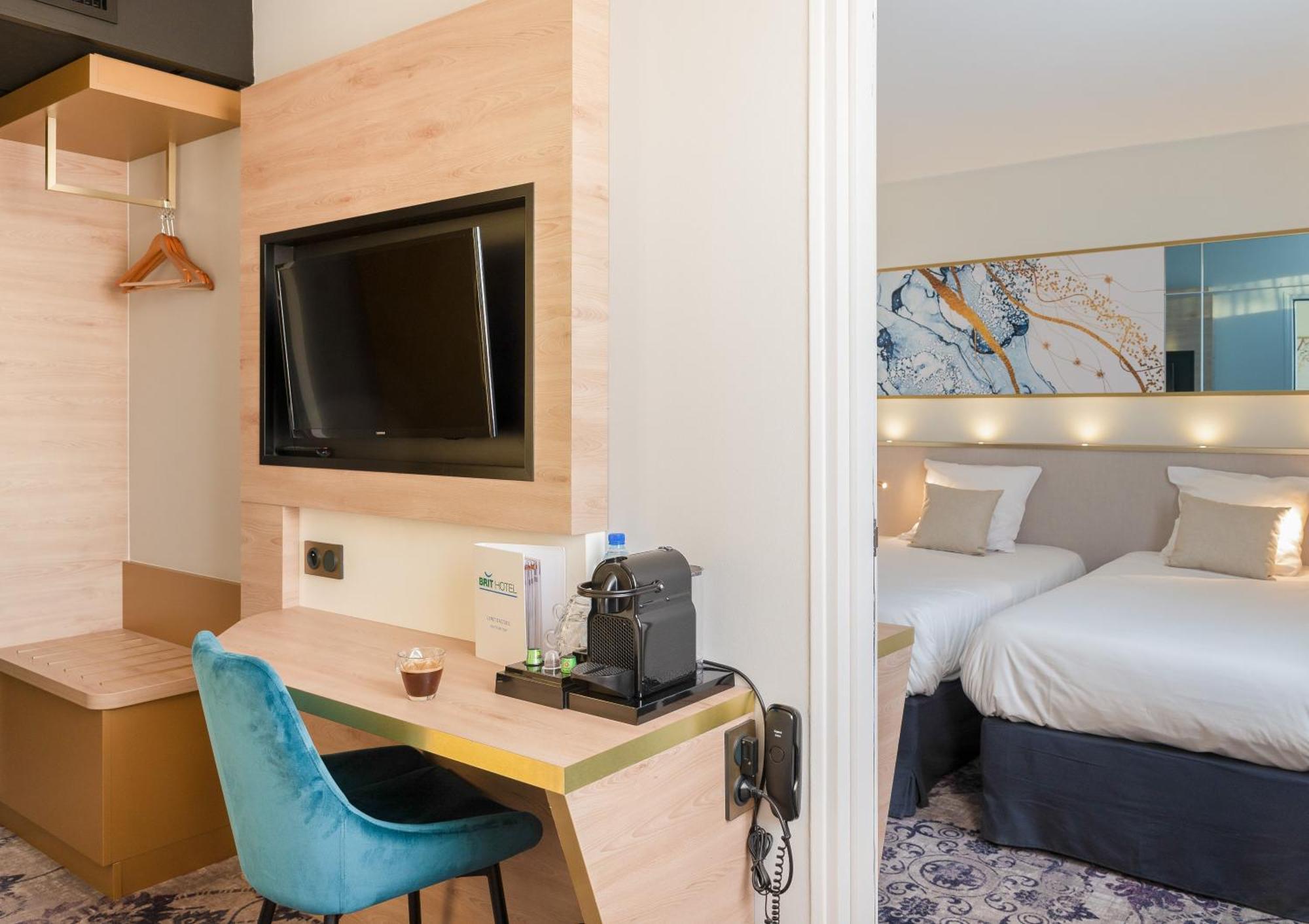Brit Hotel Orleans St Jean De Braye - L'Antares Saint Jean de Braye Bagian luar foto